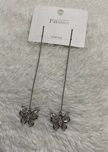 Uzun Zincirli Kelebek Motifli küpe - Görsel 2