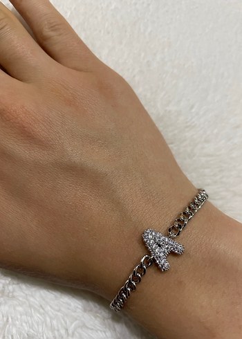 A harfi zincir detaylı bileklik - Görsel 3