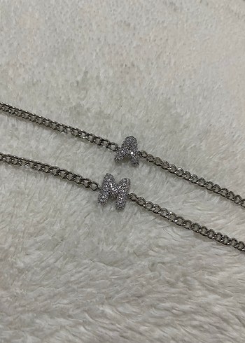 A harfi zincir detaylı bileklik - Görsel 4