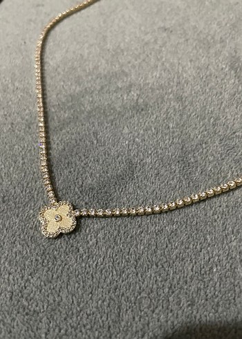 Altın Renk Van cleef model zirkon taşlı kolye - Görsel 3