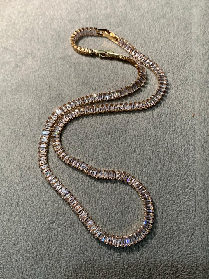 Su yolu altın rengi zirkon taşlı paslanmaz çelik kolye - Görsel 2