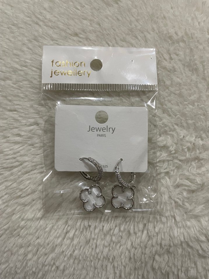 Van Cleef model zirkon taşlı küpe seti - Görsel 3