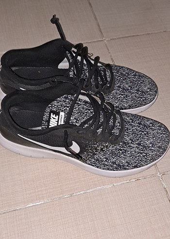 Nike Flex Contact Gri Erkek Koşu Ayakkabısı - Görsel 2