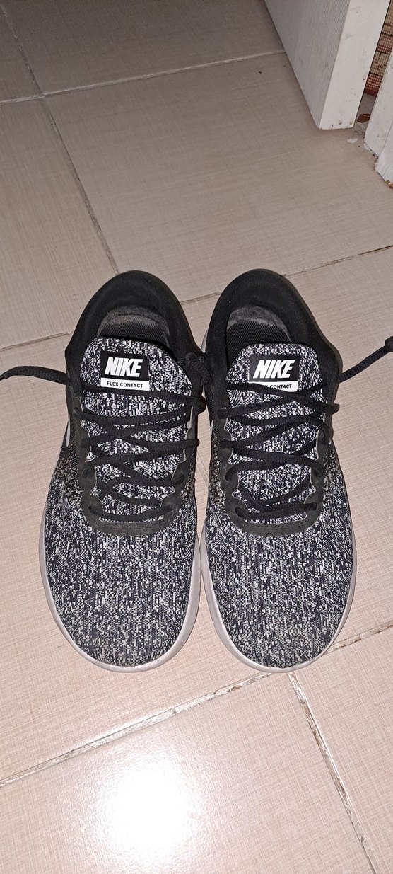 Nike Flex Contact Gri Erkek Koşu Ayakkabısı - Görsel 3