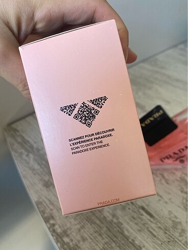  Beden Prada milano
