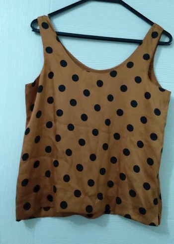 Kahverengi Puantiyeli Saten Kolsuz Bluz - Görsel 3