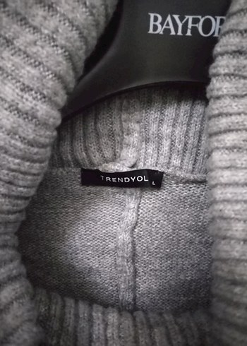 Gri Uzun Triko Elbise. Önden yırtmaçlı - Görsel 4