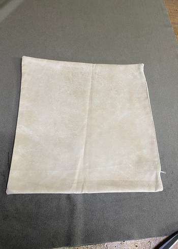 Bej Kadife Kırlent Kılıfı - Görsel 2