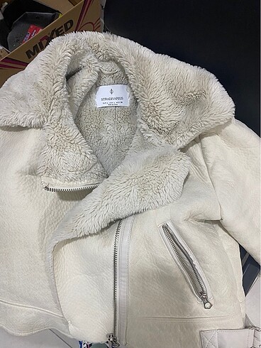 Stradivarius Mont