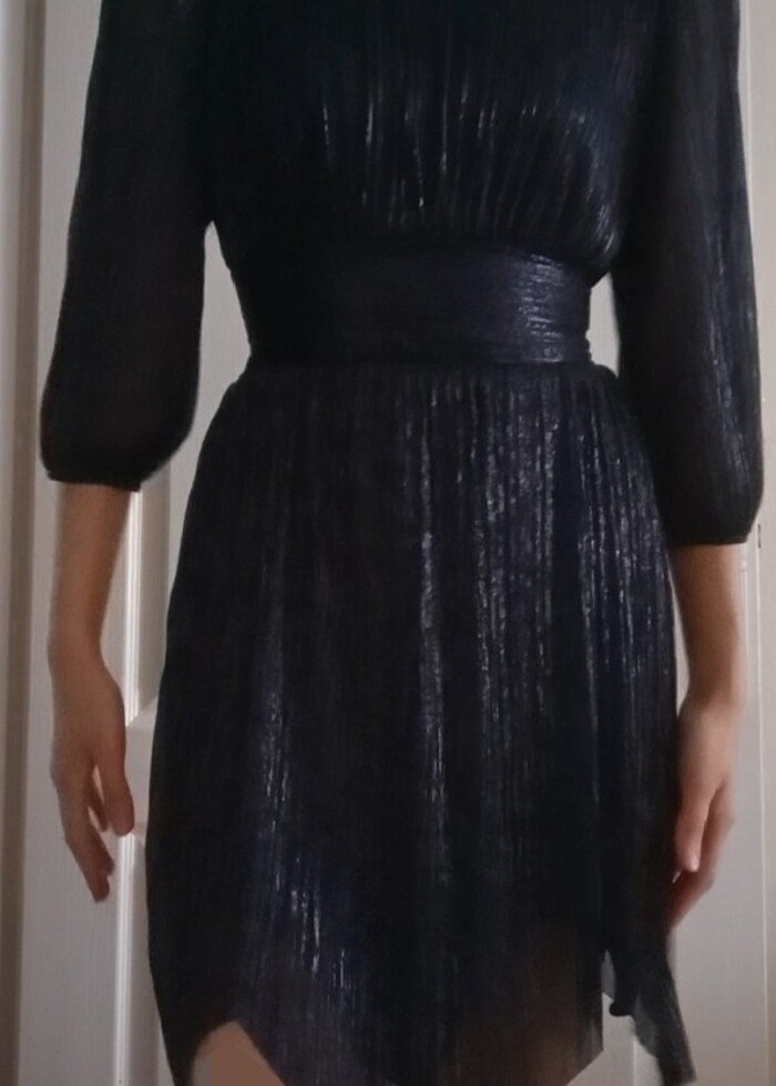 Parıltılı elbise - Görsel 3