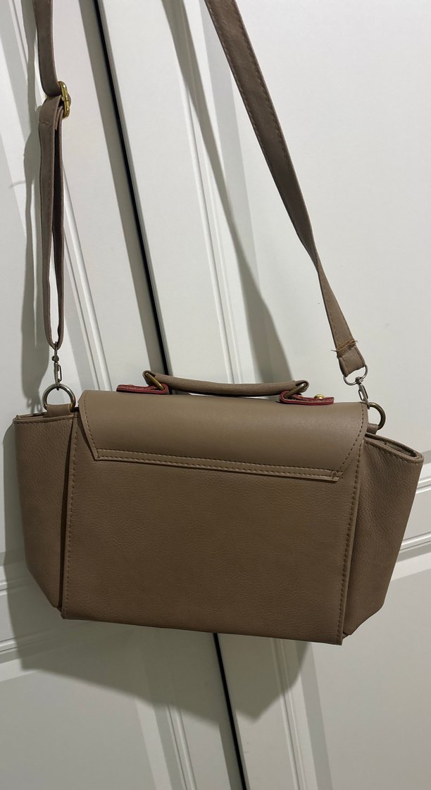 Bej Deri Kadın Askılı Çanta - Görsel 5