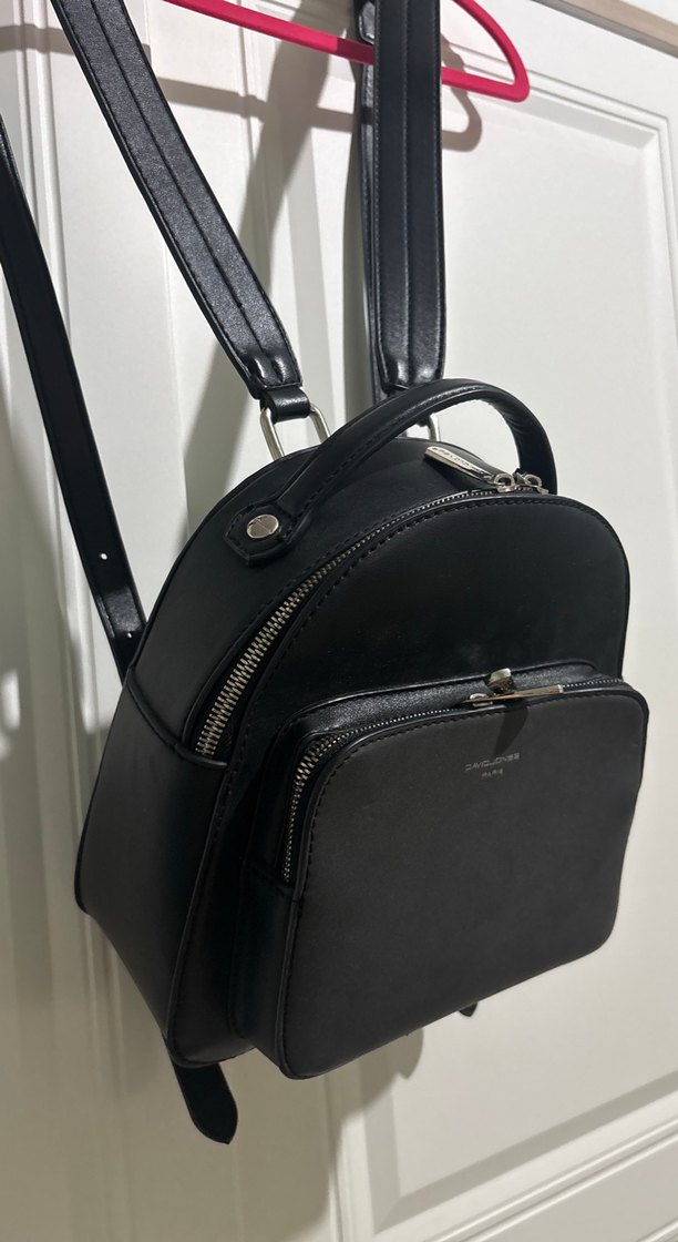 Siyah Deri Tokalı Kadın Sırt Çantası - Görsel 3