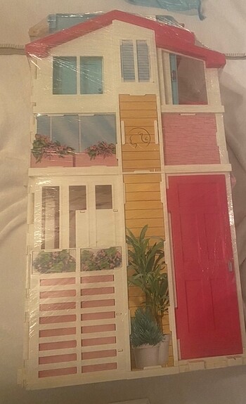 Beden Barbie muhteşem malibu evi
