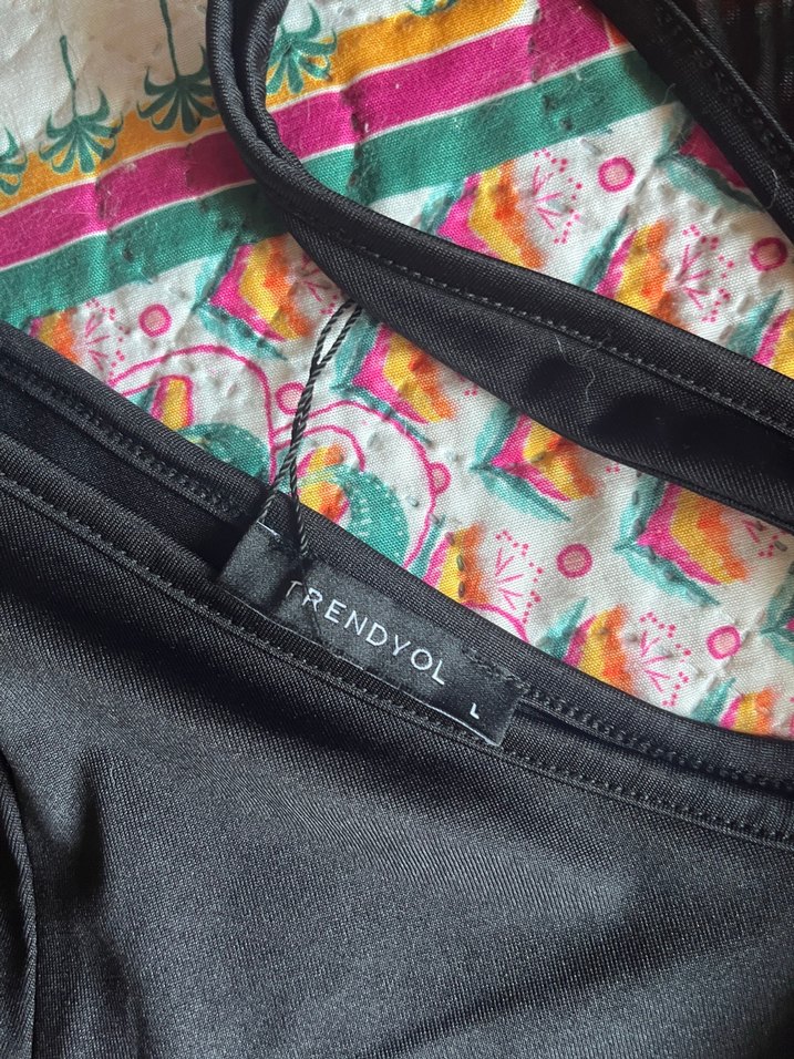 Siyah tek omuz elbise - Görsel 2