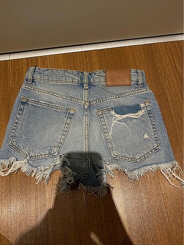 32 Beden Zara şort