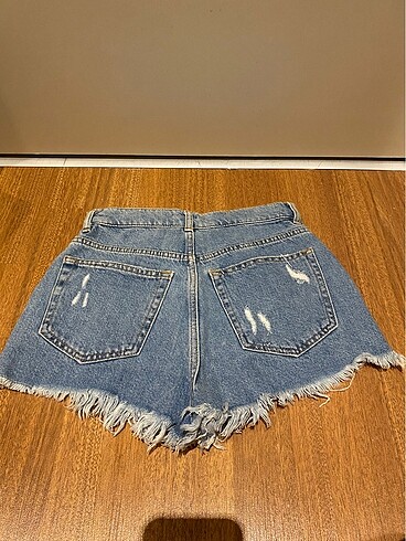 Pull and Bear Pull and bear şort