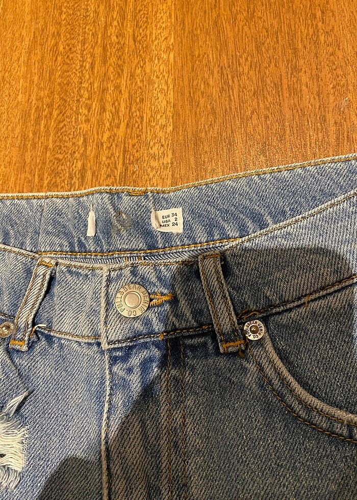 Pull and bear şort - Görsel 3