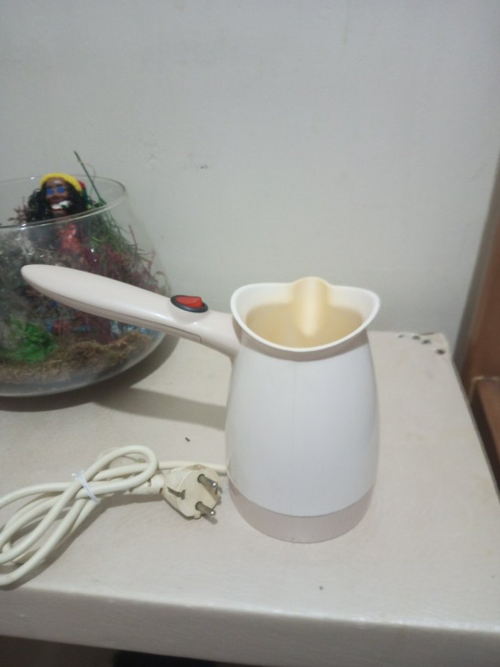 Beyaz Elektrikli Kahve Cezvesi - Görsel 3