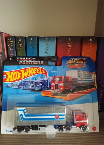 Hot Wheels Transformers Optimus Prime