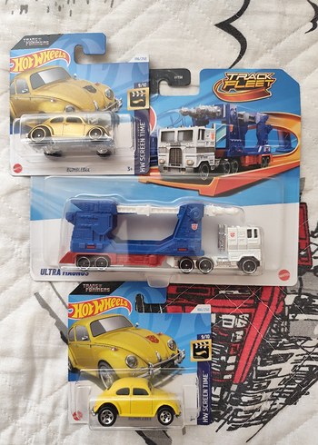 Hot Wheels Transformers Set