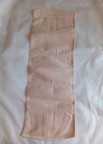 Bej Dikişsiz Midi Korse - Görsel 2