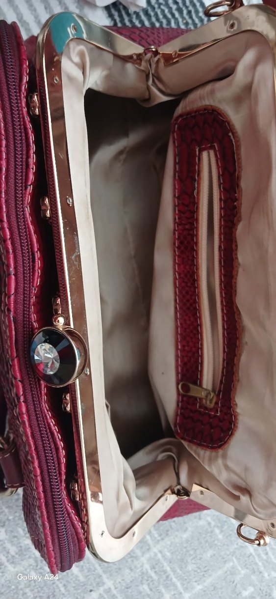 Bordo Yılan Desenli Deri Kadın Çanta - Görsel 5