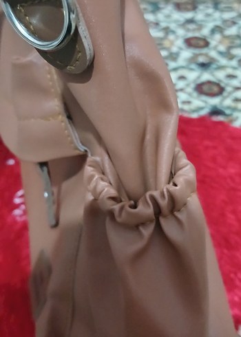 Bej Deri Fermuarlı Kadın Çantası - Görsel 3