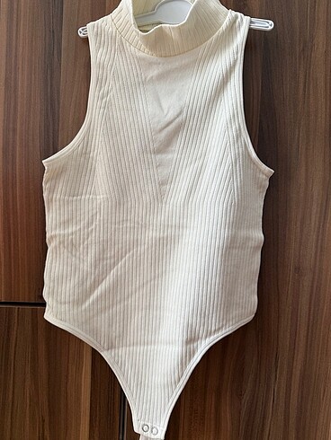 Bershka body