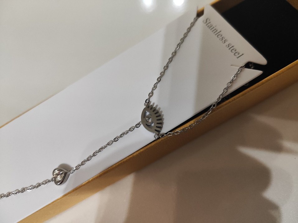 Altın ve Gümüş Kalpli Kadın Şahmeran - Görsel 2