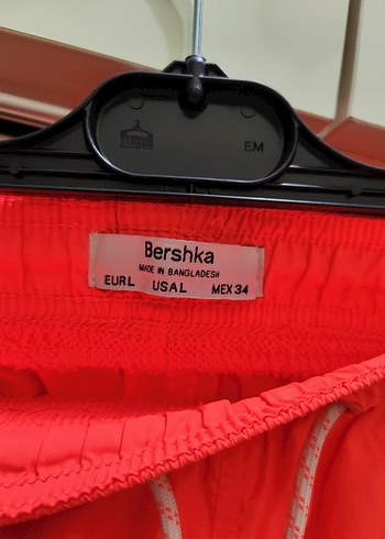 Bershka Deniz Şortu L Beden - Görsel 2