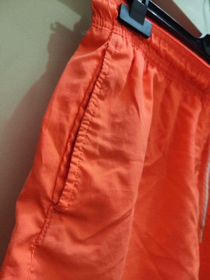 Bershka Deniz Şortu L Beden - Görsel 3