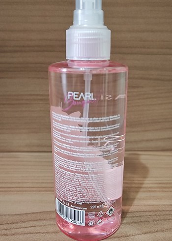 Farmasi Pearl Bouquet Vücut Spreyi 225 ml - Görsel 2