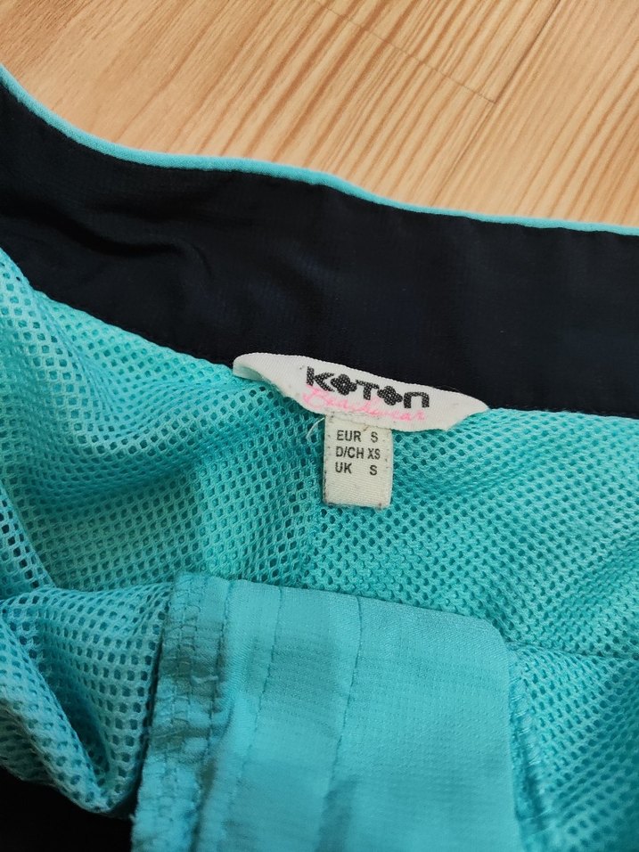 Koton  Erkek Mayo S Beden - Görsel 2