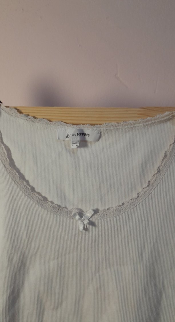 Beyaz Dantel Detaylı crop - Görsel 3