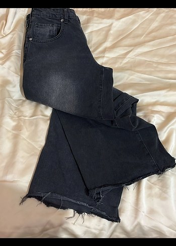 Siyah Salaş Midi Denim Kadın Jean - Görsel 3