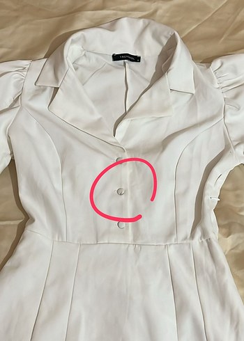 Düğmeli Kısa Kollu Midi Keten Elbise - Görsel 4