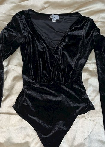 Siyah V Yaka Drapeli Uzun Kollu body - Görsel 2