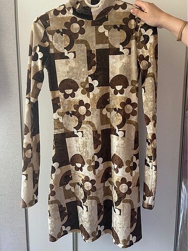 Bershka elbise