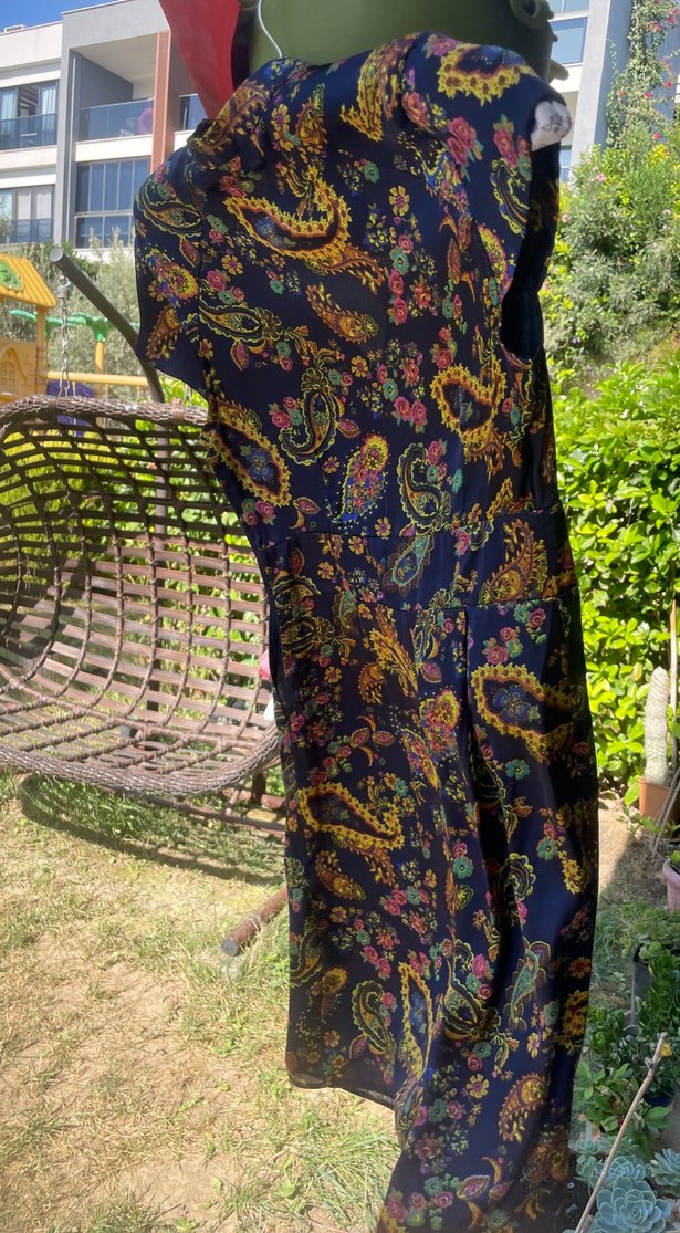 Bohem Desenli Midi Elbise - Görsel 4