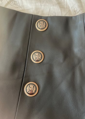 Tokalı Siyah Deri Mini Etek - Görsel 3