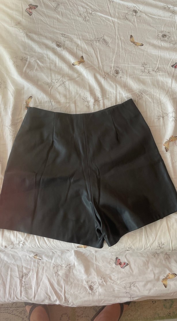 Tokalı Siyah Deri Mini Etek - Görsel 4