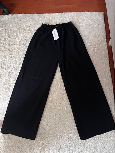Siyah keten pantolon