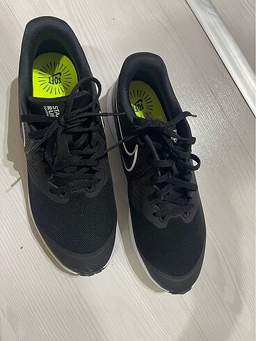 40 Beden siyah Renk Orjinal nike