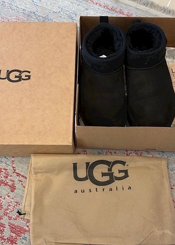 Ugg Siyah Platform Bot