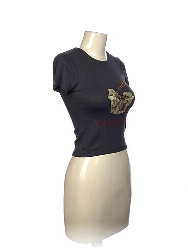 Urban Outfitters Urban Outfitters T-shirt %70 İndirimli.