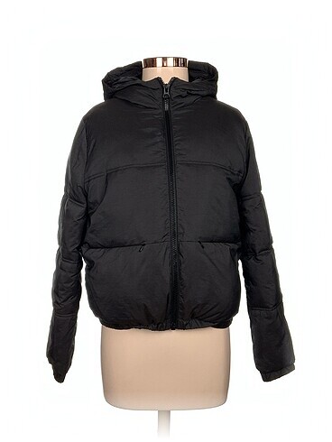 H&M Mont %70 İndirimli.