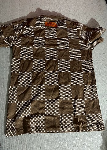 louis vuitton LV etiketli tişört - Görsel 2