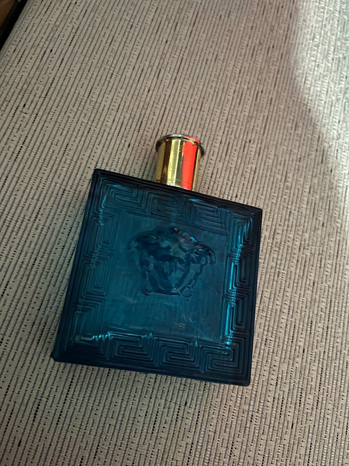 Versace ve Dior Erkek Parfüm şişesi - Görsel 3