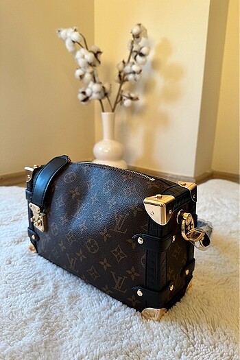  Beden Lv Side Trunk MM 26 X 16 cm (orta büyük )