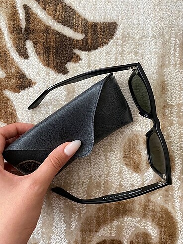  Beden Ray Ban Wayfarer Gözlük